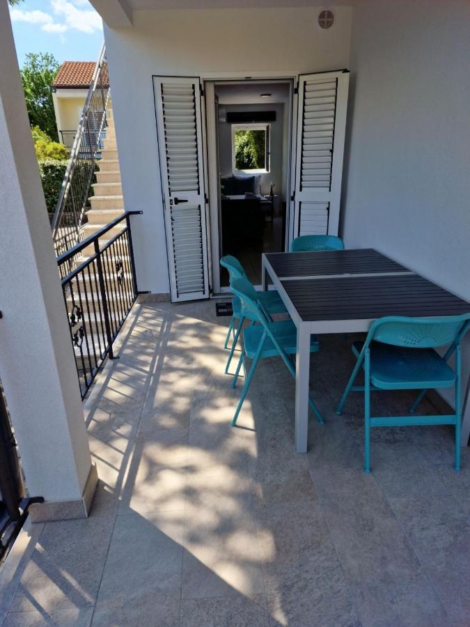 Anna24 Holidays Vantacici Exterior foto
